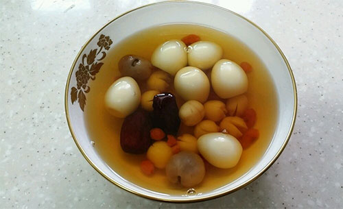 Ѫѹ�͵��˳�ʲô�� Ѫѹ�͵���ʳ����